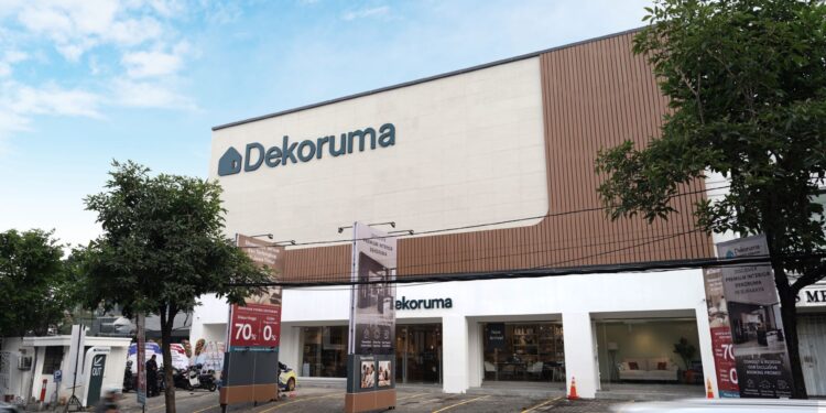 Dekoruma Hadirkan Concept Store Terluas di Jawa Timur