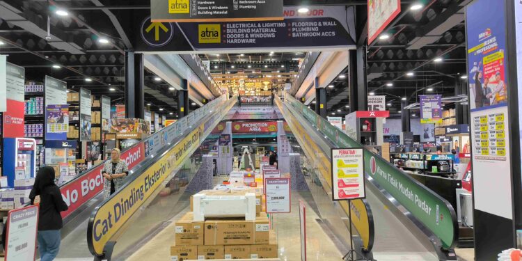 Ritel Modern Mitra10 Buka Gerai ke-50 di Depok